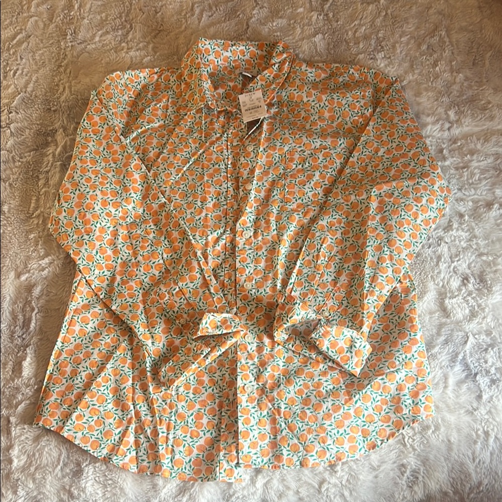 Women’s JCrew Peach print button up 🍑